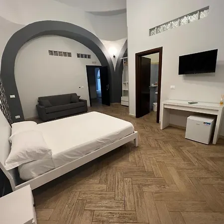 Palazzo Cardinale Bed and breakfast