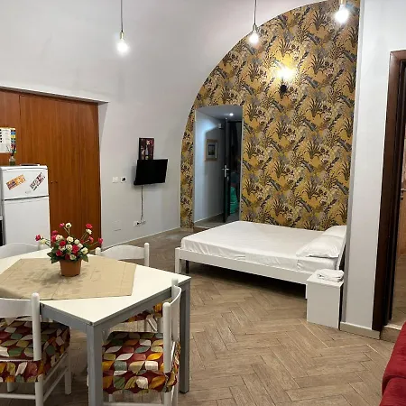 Palazzo Cardinale * Terracina